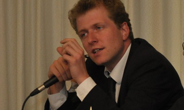 Droit minier: Arnaud Gossement a remis son rapport