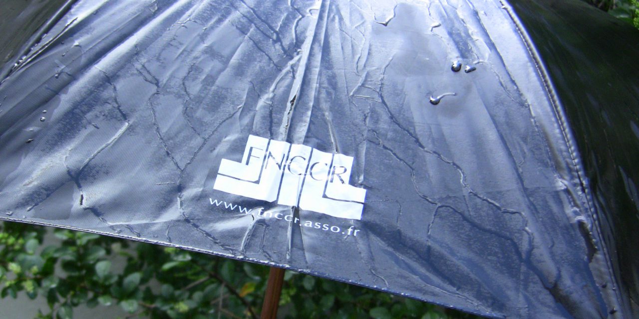 Colloquons sous la pluie