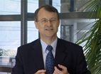 IEG: Robert Leloup tient la caisse