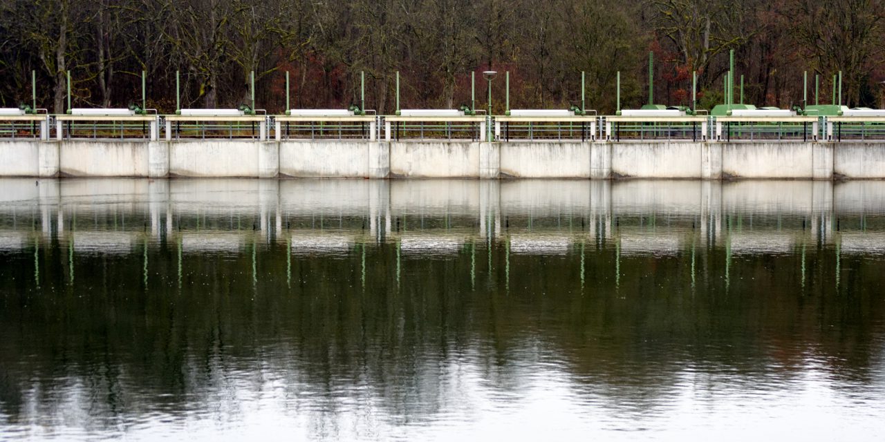 Hydroélectricité: un blanc dans le livre blanc