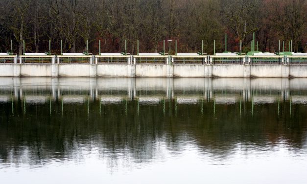 Hydroélectricité: un blanc dans le livre blanc