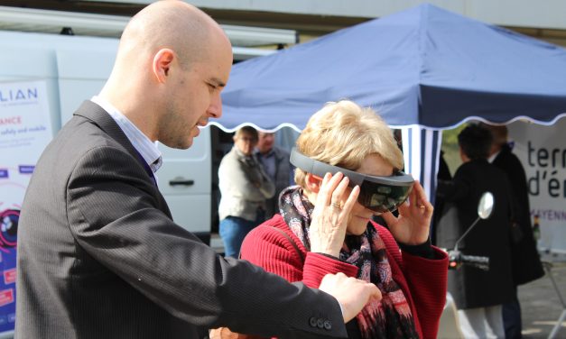 Salon des maires 2018 : tester la réalité virtuelle avec territoire d’énergie Mayenne